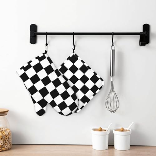 Black White Check Plaid Oven Mitts and Pot Holders Sets Silicone Black and White Checkered Plaid Kitchen Mitts Potholders Heat Resistant 4Pcs Oven Gloves Hot Pads for Cooking Grilling (4 Count)