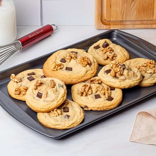 Nonstick Cookie Sheet 15in baking area