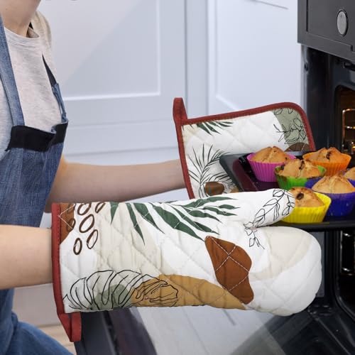 Boho Leaf Oven Mitts and Pot Holders Set (4 Count)