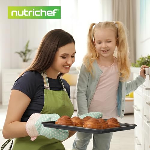8 Piece Stackable Nonstick Bakeware Set