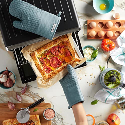 Asteroid Oven Mitt Set