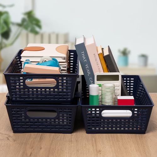Stackable Woven Plastic Basket (6 Count)
