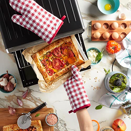 Gingham Oven Mitt 2