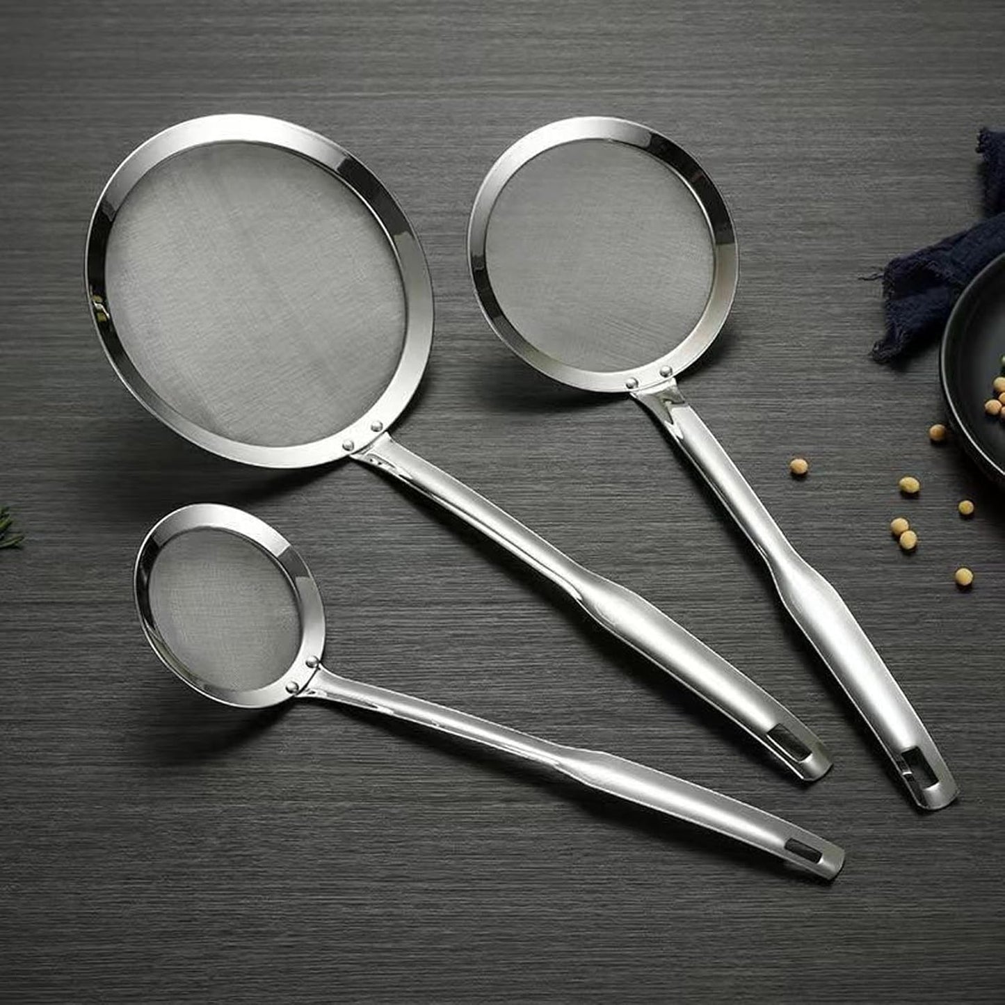 Stainless Steel Fat Skimmer Spoon, Kitchen Fine Mesh Food Strainer and Hot Pot Skimmer with Long Handle for Skimming, Cooking, Frying, Grease, Gravy and Foam (5.5" Fine Mesh Skimmer)