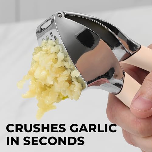 Metal Comfort Grip Garlic Press