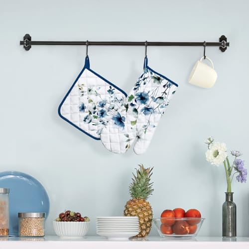 Blue Watercolor Flower Oven Mitts and Pot Holder Set (2 Count)