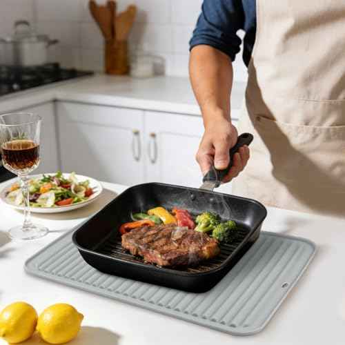 Large Silicone Trivet 16'' X 12'' Silicone Hot Pads for Kitchen Nonslip and Heat Resistant Hot Pads Trivets for Kitchen Protect Table Quartz Countertops