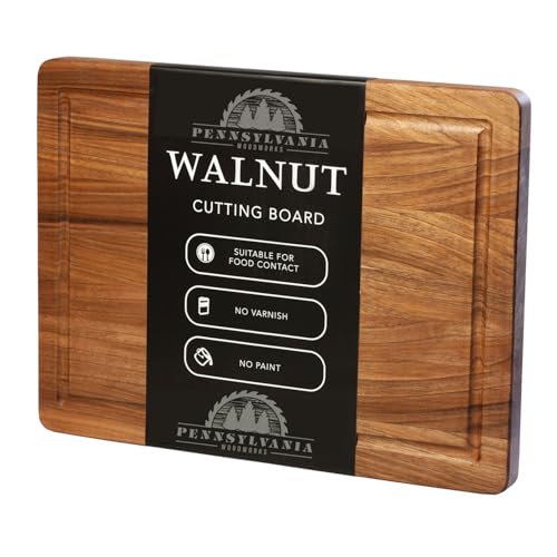 Walnut Wood Cutting Board with Juice Well