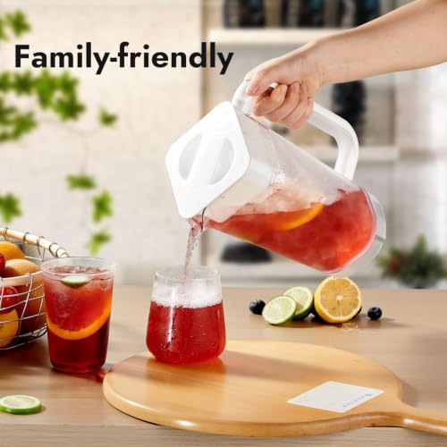 4Pk 2L 68oz Plastic Pitcher w