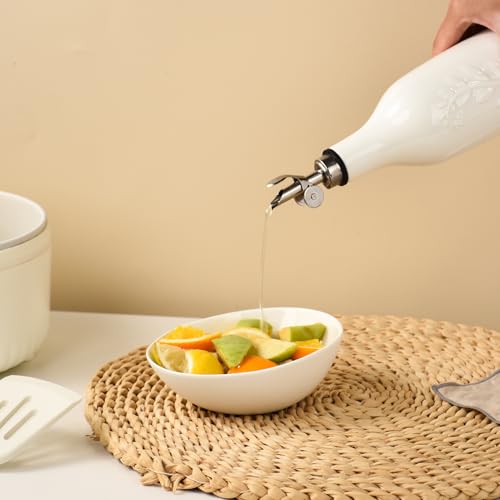 22 Oz Olive Oil Dispenser Bottle with Spout