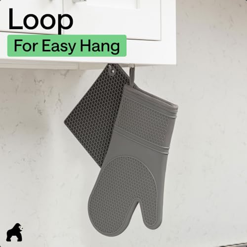 BPA Free Silicone Oven Mitts and Pot Holders Set (4 Count)
