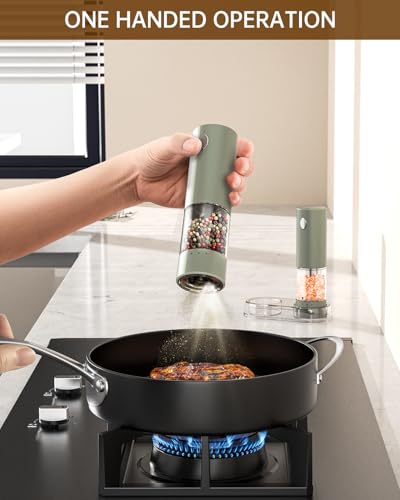 Electric Salt and Pepper Grinder Set Rechargeable Salt and Pepper Mills with Storage Base (2 Count)