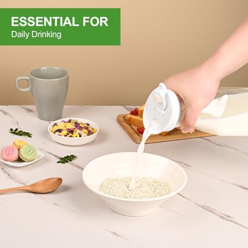 Set of 4 Plastic Carafe with Lid (4 Count)