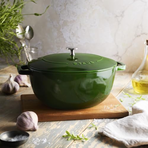 Cast Iron Essential French Oven