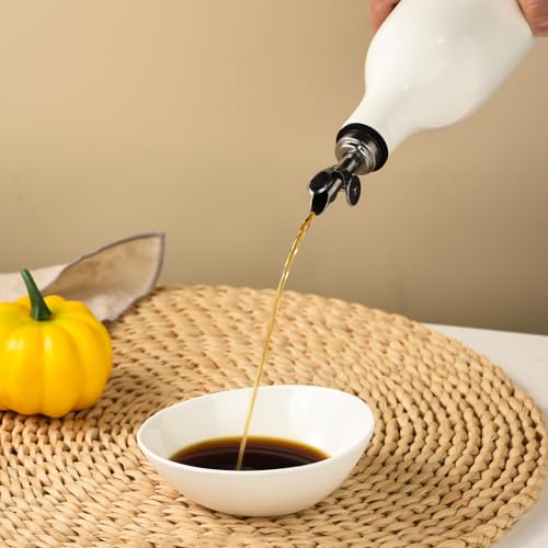 22 Oz Olive Oil Dispenser Bottle with Spout
