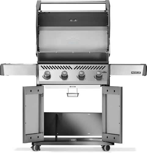 Rogue 525 4 Burner Propane Grill