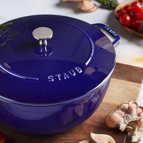 Cast Iron Essential French Oven