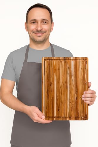 Carving Board with Juice Groove