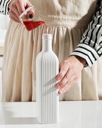 18 oz Olive Oil Dispenser Bottle for Kitchen