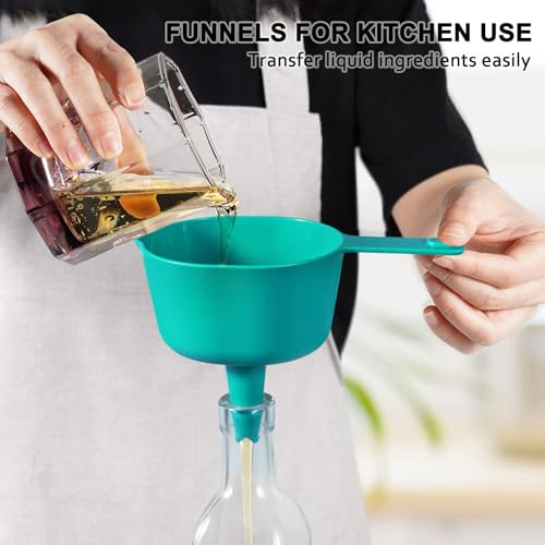 Stackable 10 Piece Measuring Cups and Spoons Set with White Lids