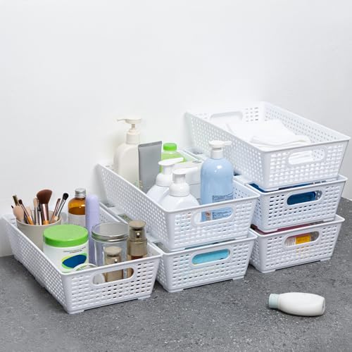 Stackable Woven Plastic Basket (6 Count)