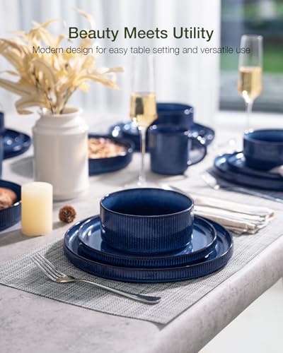Star Plates and Bowls Sets (18 Count)
