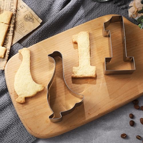 2 Pcs 5 Inch One Silly Goose Party Supplies Goose Cookie Cutter (2 Count)