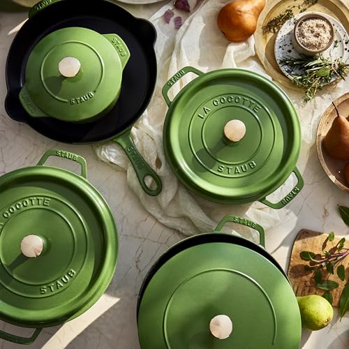 Cast Iron 5 qt Essential French Oven