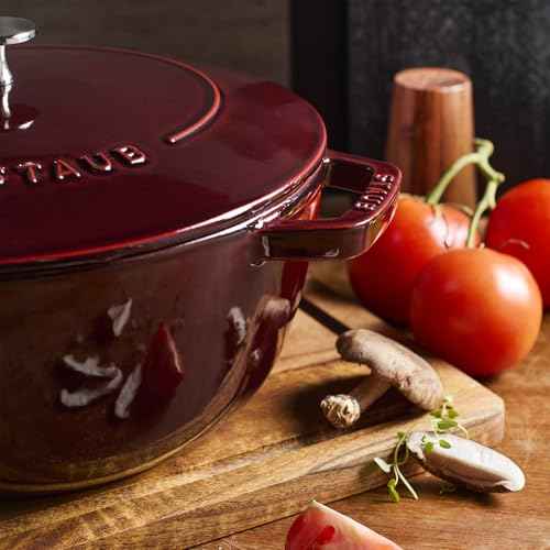 Cast Iron Essential French Oven