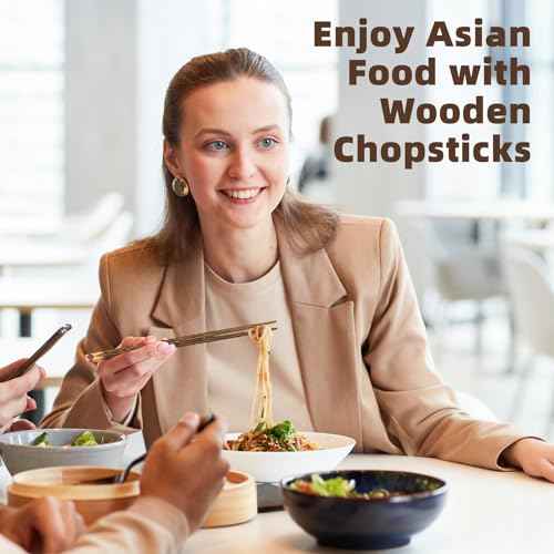5 Pairs Wooden Chopsticks Reusable Classic Japanese Style Chop Sticks Dishwasher Safe Hand (5 Count)