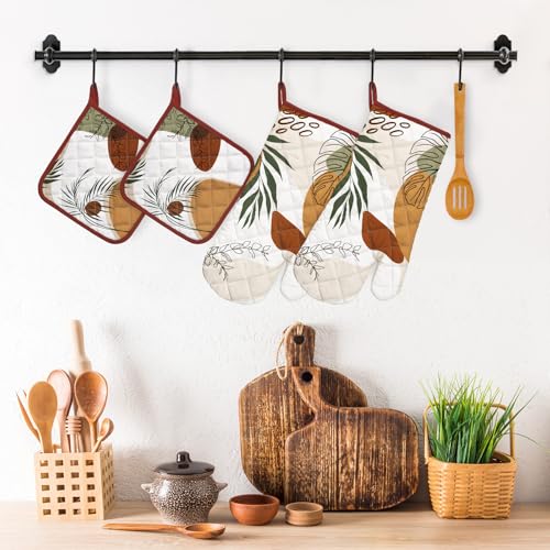 Boho Leaf Oven Mitts and Pot Holders Set (4 Count)