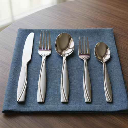 30 Piece Stainless Stee Silverware Set for 6 (30 Count)