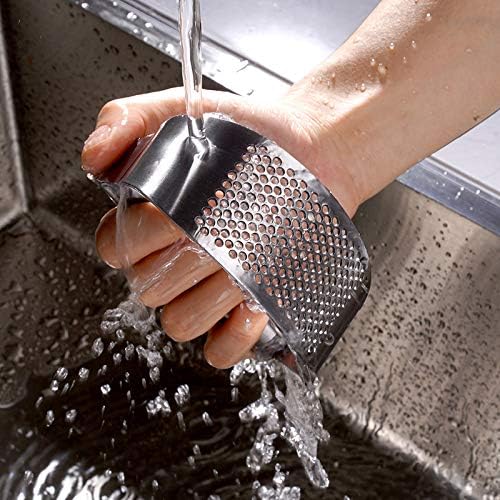 Garlic press kitchen tool garlic peeler stainless steel professional ginger crusher ergonomic labor-saving crusher (S) - Culinary Roots