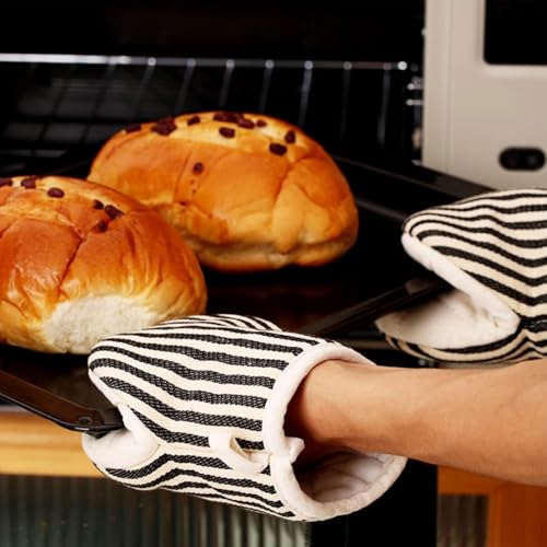 1 Pair Mini Oven Mitts (2 Count)
