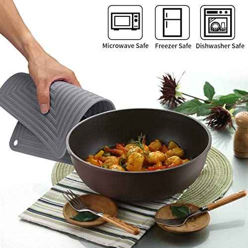 Large Silicone Trivet Mats for Hot Dishes (2 Count)