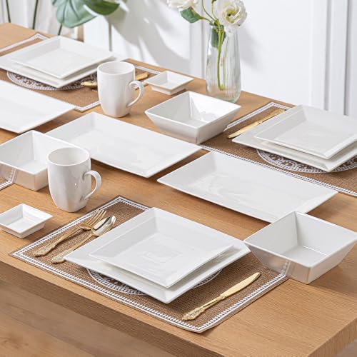 Off White Porcelain Dinnerware Set (16 Count)