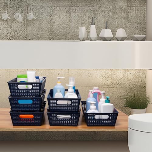 Stackable Woven Plastic Basket (6 Count)