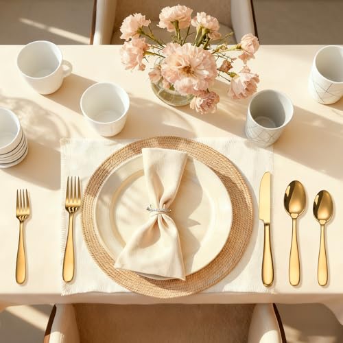 40 Piece Gold Silverware Set (40 Count)