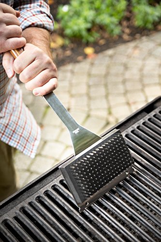 QVG40 Verde Collection Grill Brush with Replaceable Bristles and Scraper
