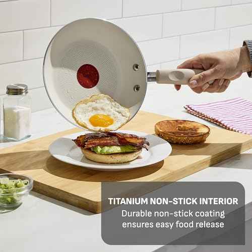 Signature Nonstick Frying Pan