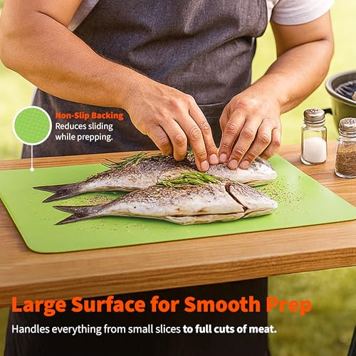 IMUSA Plastic Cutting Board Mats (4 Count)