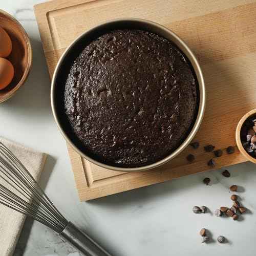 Gallen 8 Inch Round Nonstick Carbon Steel Cake and Bake Pan