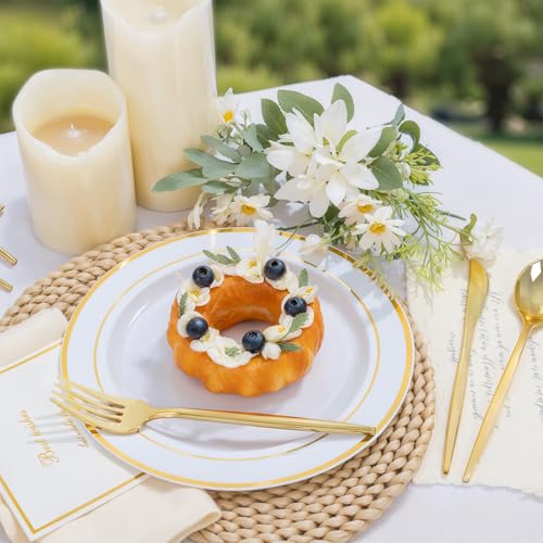 100PCS Gold Plastic Plates (100 Count)
