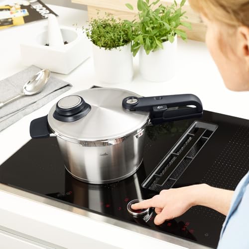 Vitavit Premium Pressure Cooker with Steamer Insert
