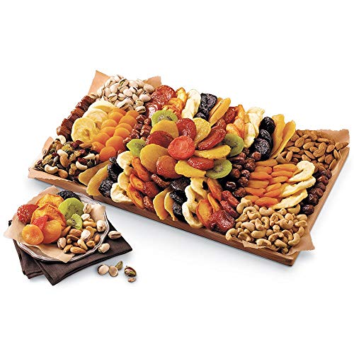 Entertainer's Assorted Dried Fruit Nut Tray