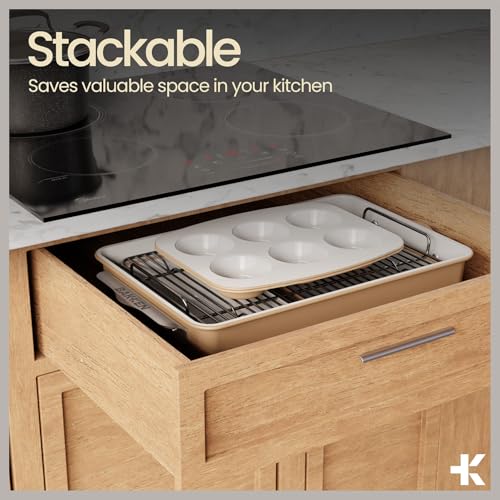 Bakken 8 Piece Stackable Bakeware Set