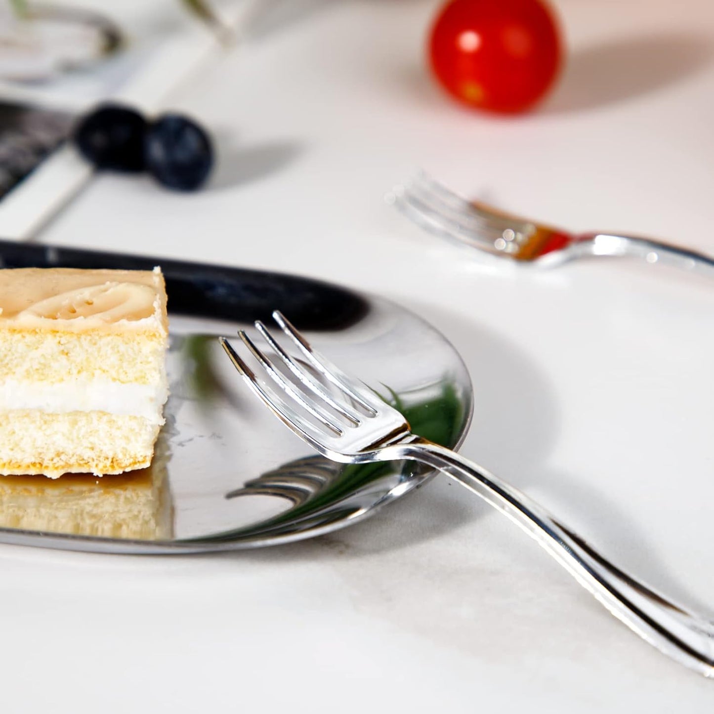 WDF 300 Pieces Silver Plastic Mini Forks 4 Inches Silver Plastic Forks Heavy Duty Plastic Tasting Forks Perfect for Small Appetizers and Desserts