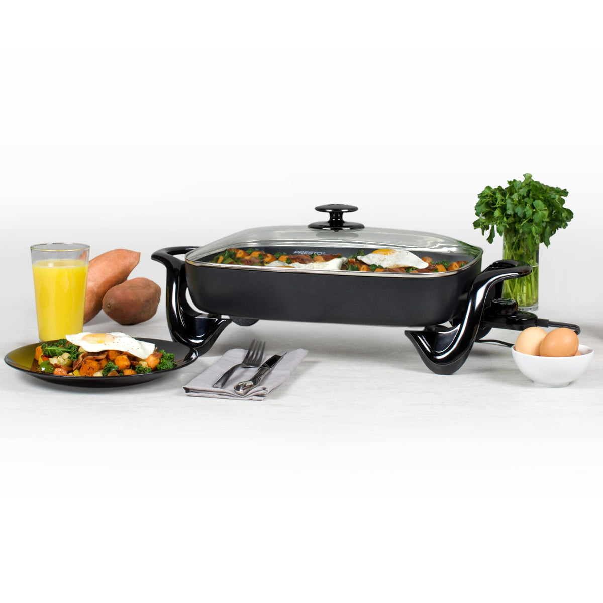 06852 16 Inch Electric Skillet with Glass Cover