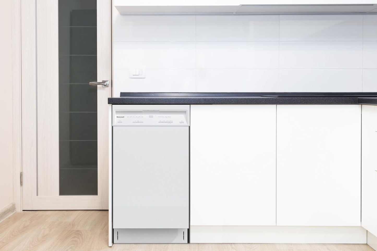 18 Inch Dishwasher with 8 Place settings