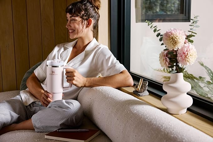 STANLEY Quencher H2.0 Tumbler with Handle and Straw 20 oz | Flowstate 3-Position Lid | Cup Holder Compatible for Travel | Insulated Stainless Steel Cup | BPA-Free | Peach Rose